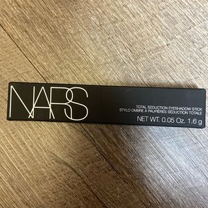 Nars eyeshadow sticks rebellion